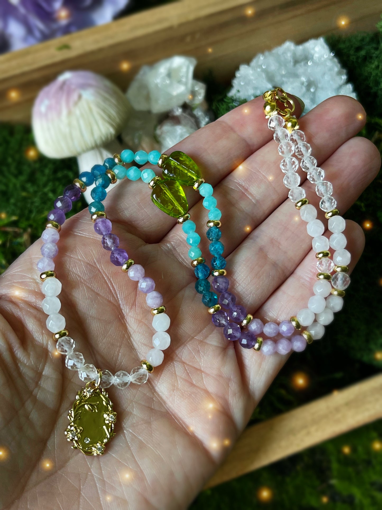 Fairy Portal fairy 🧚‍♀️🪞 16.5 in Choker Necklace