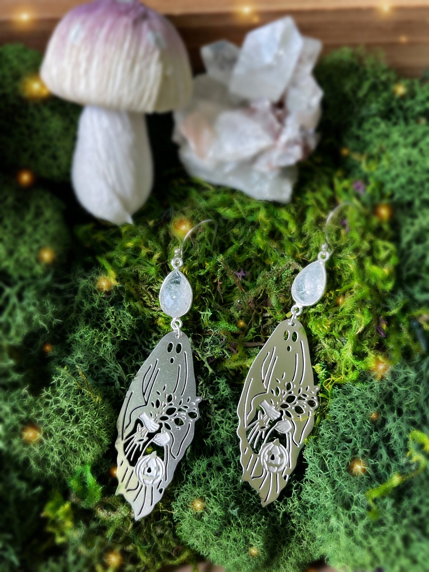 Vintage Ghost earrings